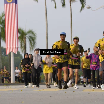 Runner Photo 6447961