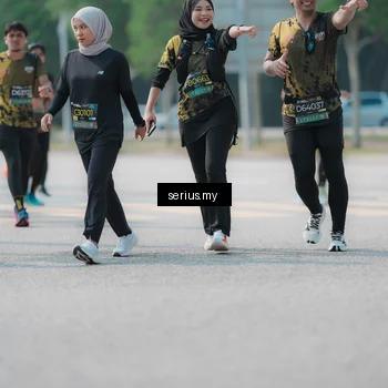 Runner Photo 6447973