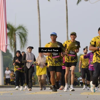 Runner Photo 6447994