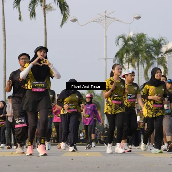 Runner Photo 6448028