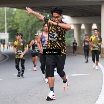 Runner Photo 6448029