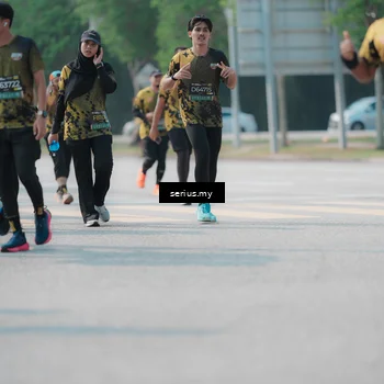 Runner Photo 6448039
