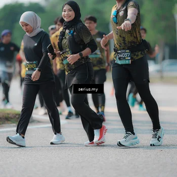 Runner Photo 6448042