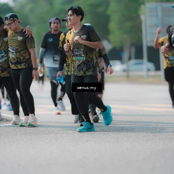 Runner Photo 6448076
