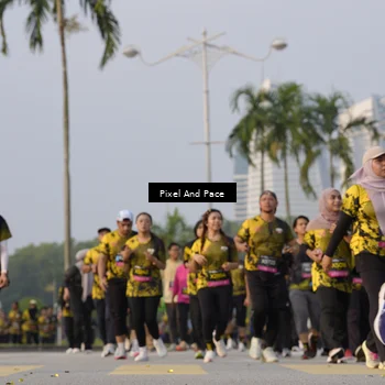 Runner Photo 6448078