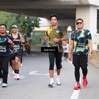 Runner Photo 6448082