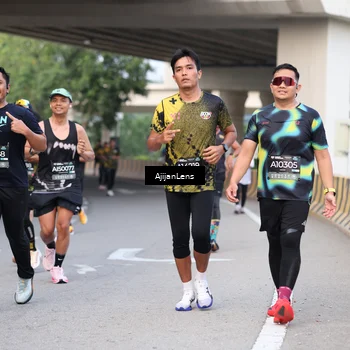 Runner Photo 6448096