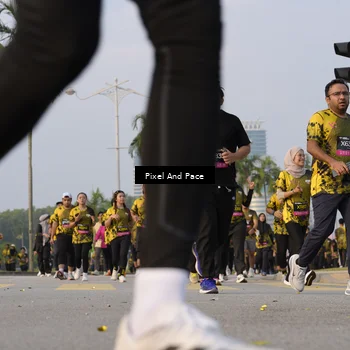Runner Photo 6448106