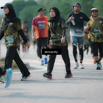 Runner Photo 6448107