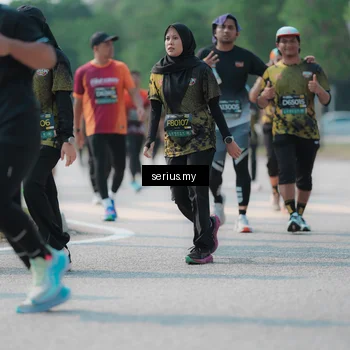 Runner Photo 6448109