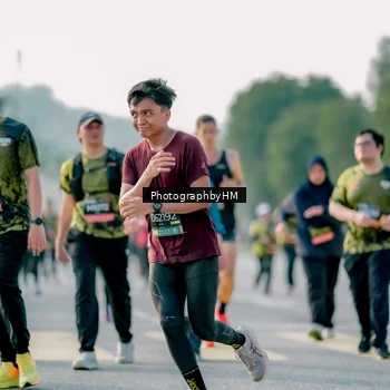 Runner Photo 6448112