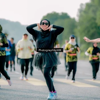 Runner Photo 6448119