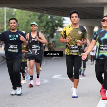 Runner Photo 6448143