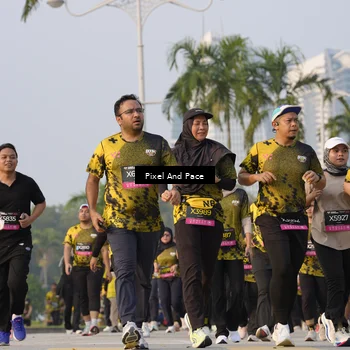 Runner Photo 6448150