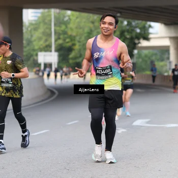 Runner Photo 6448152