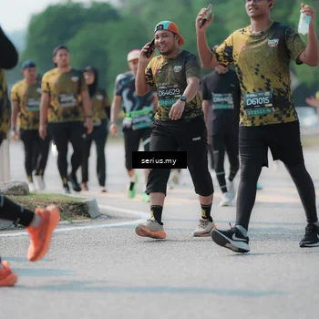 Runner Photo 6448153