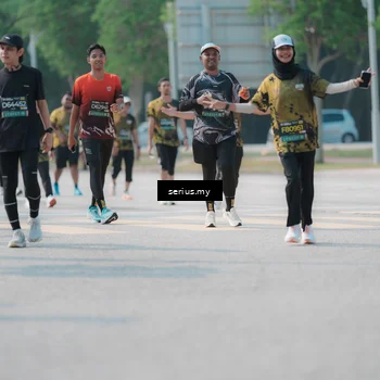 Runner Photo 6448158