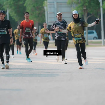 Runner Photo 6448168
