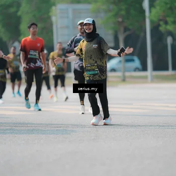 Runner Photo 6448169