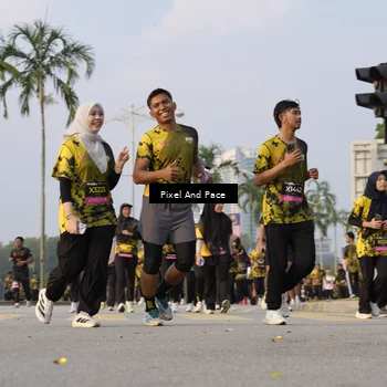 Runner Photo 6448173