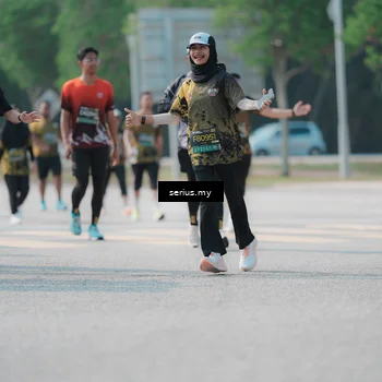 Runner Photo 6448181