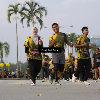 Runner Photo 6448183