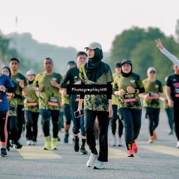 Runner Photo 6448197