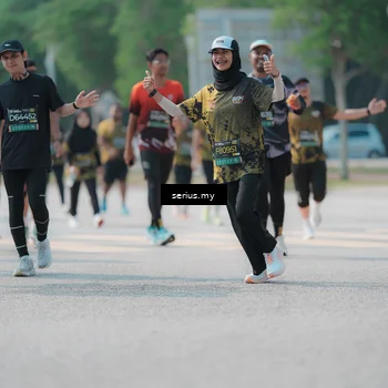 Runner Photo 6448199