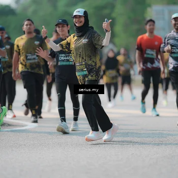 Runner Photo 6448207