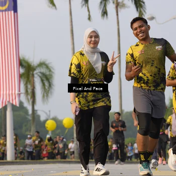 Runner Photo 6448209