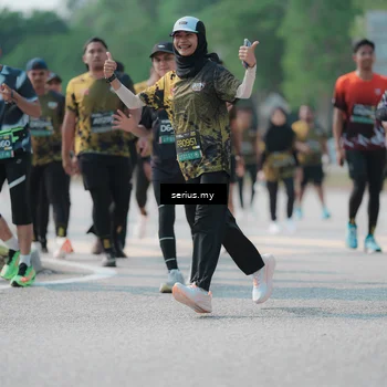 Runner Photo 6448214