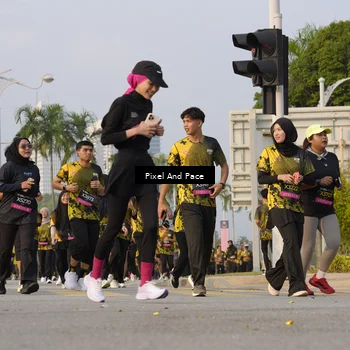 Runner Photo 6448218