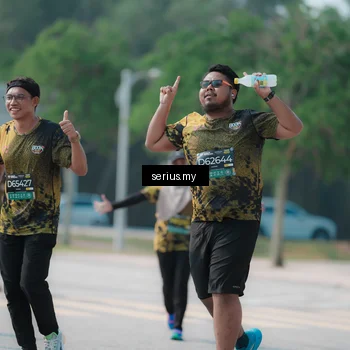 Runner Photo 6448242