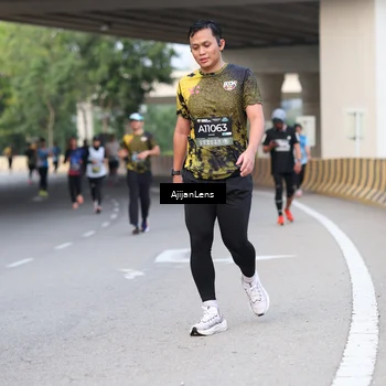 Runner Photo 6448251
