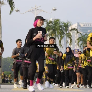 Runner Photo 6448257