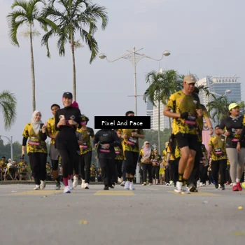 Runner Photo 6448263