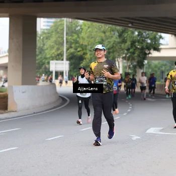 Runner Photo 6448267