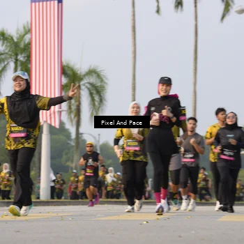 Runner Photo 6448282