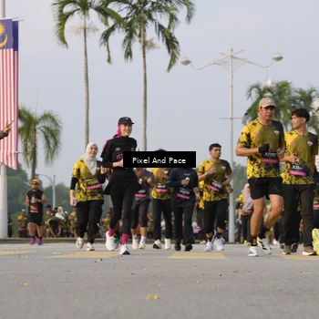 Runner Photo 6448288