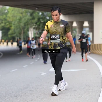 Runner Photo 6448296