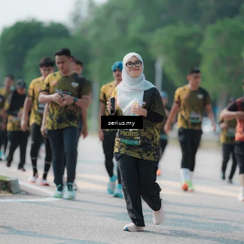 Runner Photo 6448310