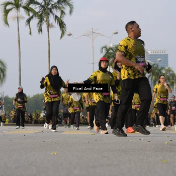 Runner Photo 6448338