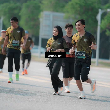 Runner Photo 6448351