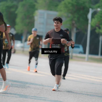 Runner Photo 6448359