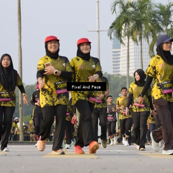 Runner Photo 6448362