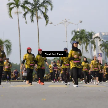 Runner Photo 6448374