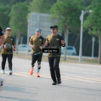 Runner Photo 6448388