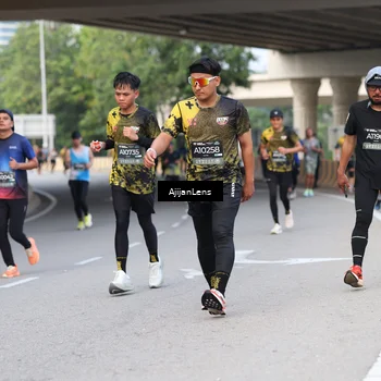 Runner Photo 6448404