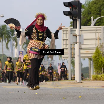 Runner Photo 6448407
