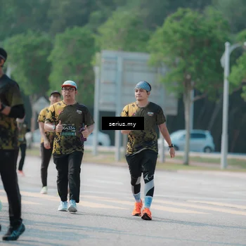 Runner Photo 6448411